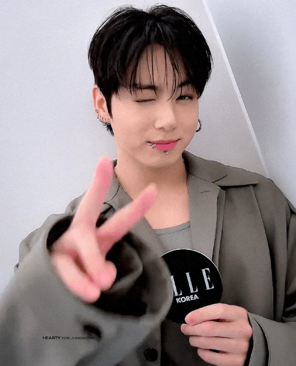 Jungkook spotlight ảnh jungkook