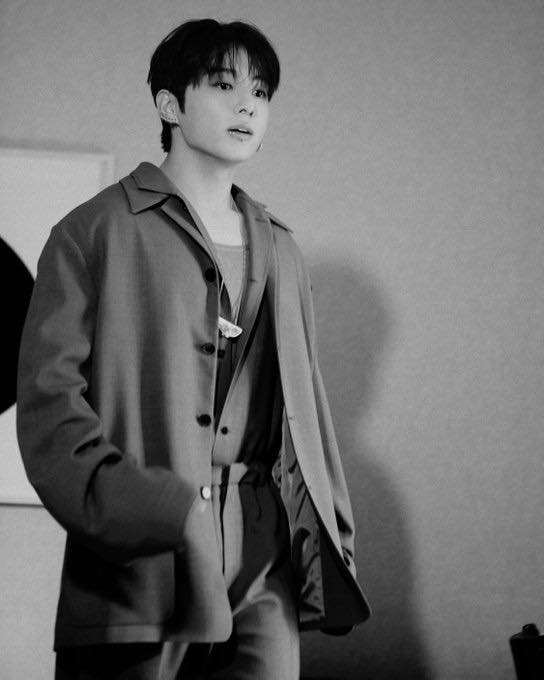 Jungkook charm ảnh jungkook