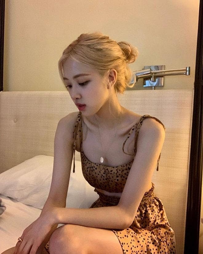 ảnh Rosé hiếm