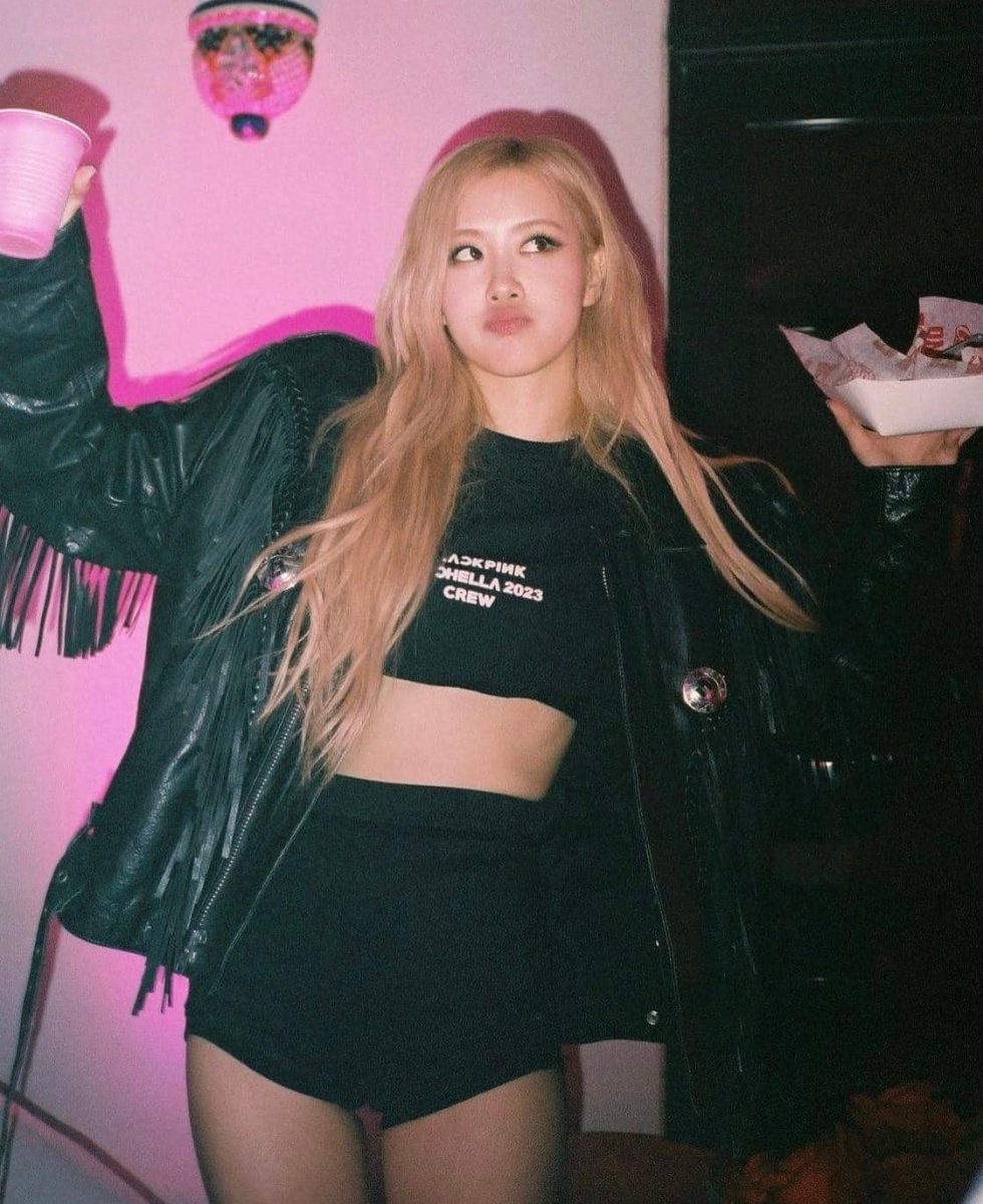 ảnh Rosé hiếm