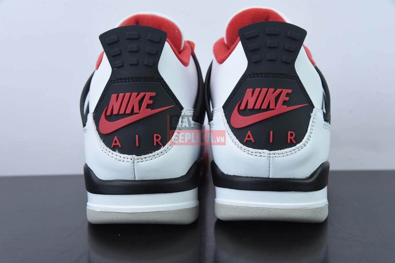 Giày Nike Air Jordan 4 tại Giayreplica.vn