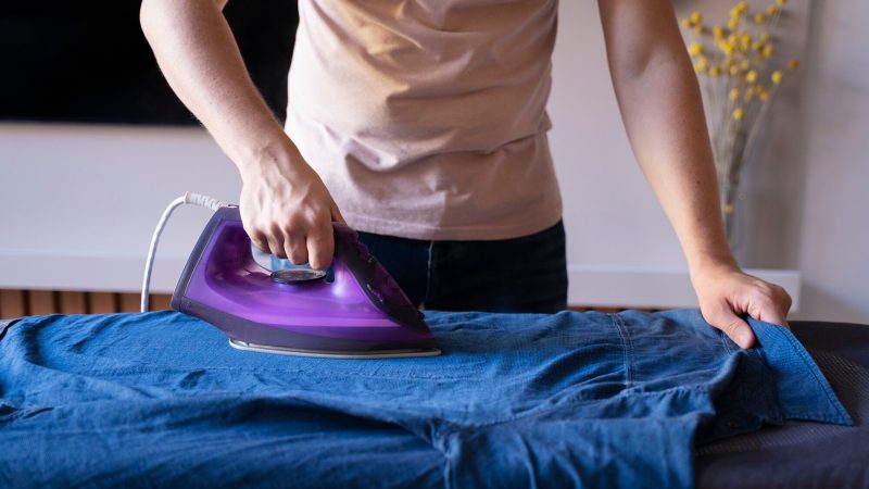chỉnh nhiệt độ ủi áo sơ mi