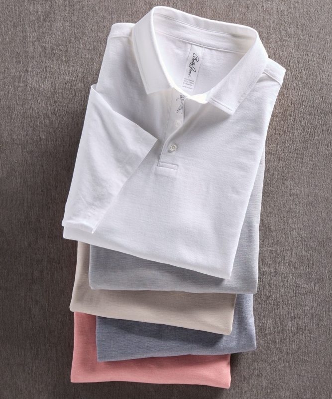 Cách gấp áo polo không nhăn