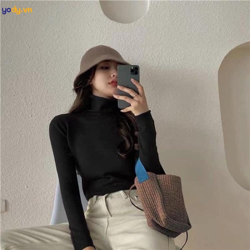 Mặc đẹp với áo len cổ lọ thanh lịch
