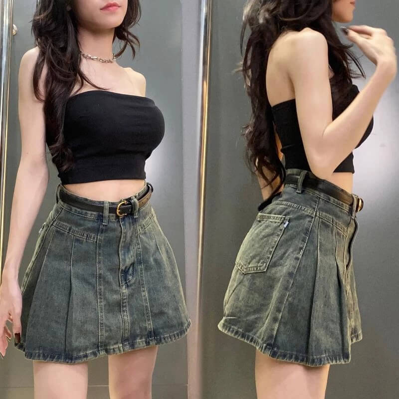 phối áo croptop với chân váy jean