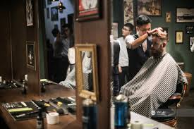 lịch cắt tóc may mắn