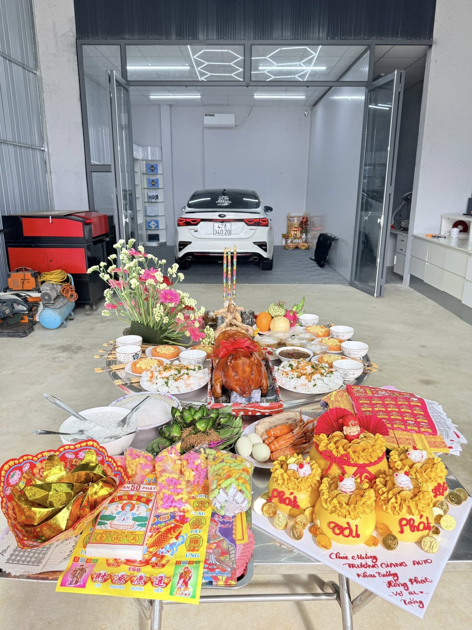 ngày tốt khai trương tháng 12 2025