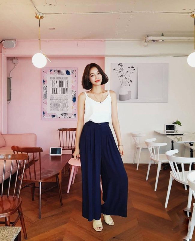 Đi giày gì với quần giả váy dài