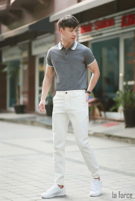 Phối đồ với quần jean trắng nam năng động