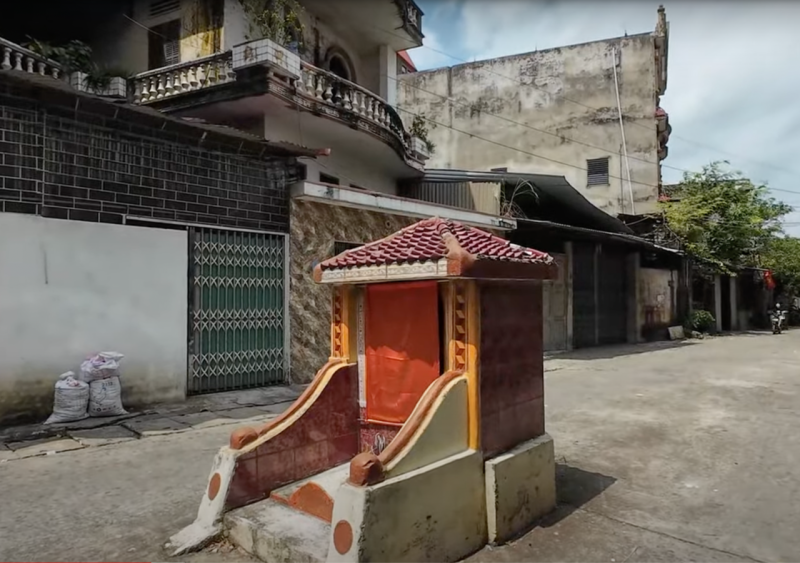 mơ thấy mộ mới đắp
