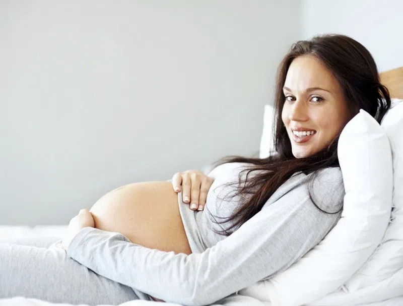 Giải mã giấc mơ nằm mơ thấy người khác có bầu