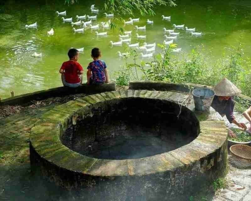 Mơ thấy múc nước từ dưới giếng