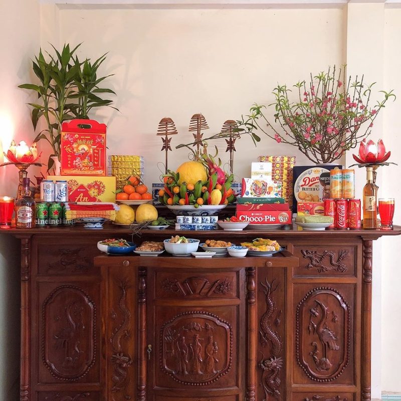 hoa sen thắp hương ngày mùng 1