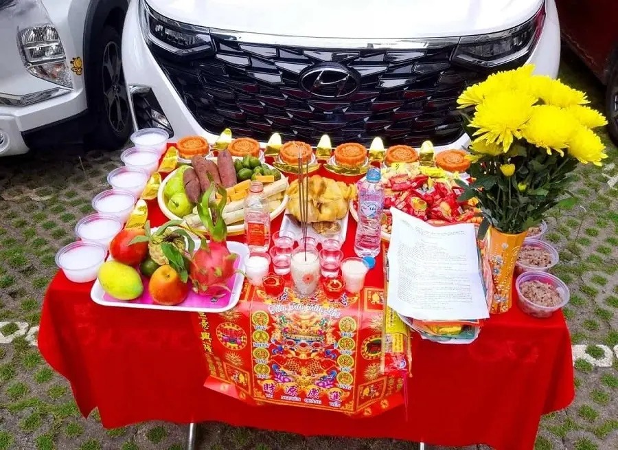 ngày tốt mua xe tháng 3