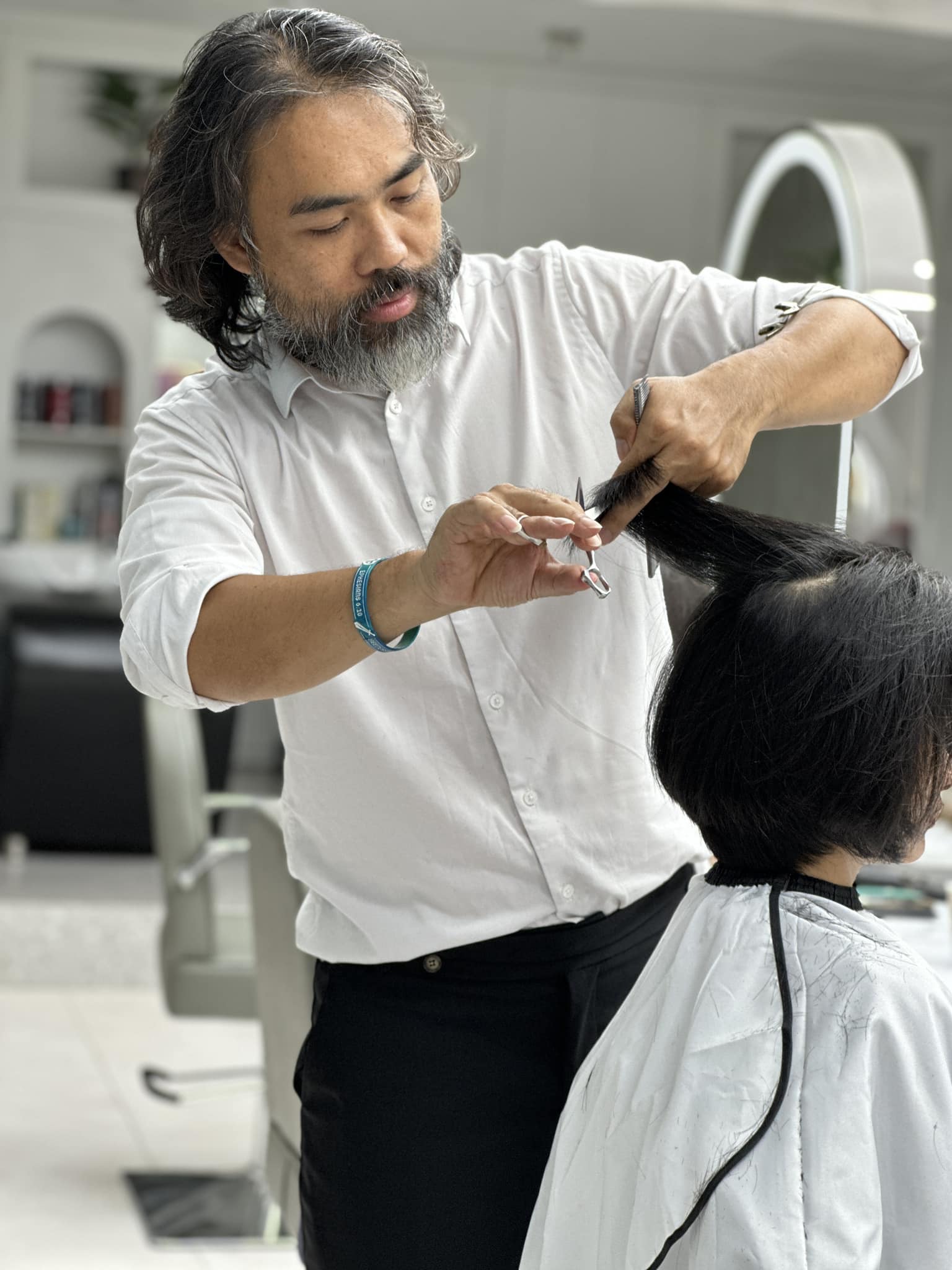 ngày đẹp cắt tóc tháng 6 2026