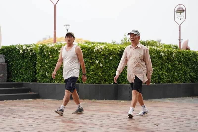 chiêm bao thấy đi bộ