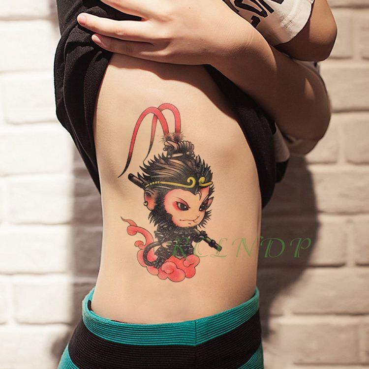 hình xăm khỉ kín lưng