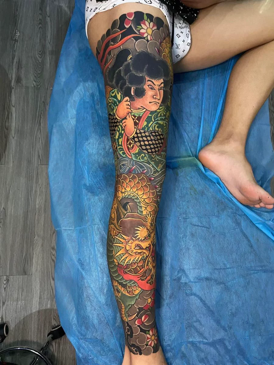 hình xăm full chân đẹp