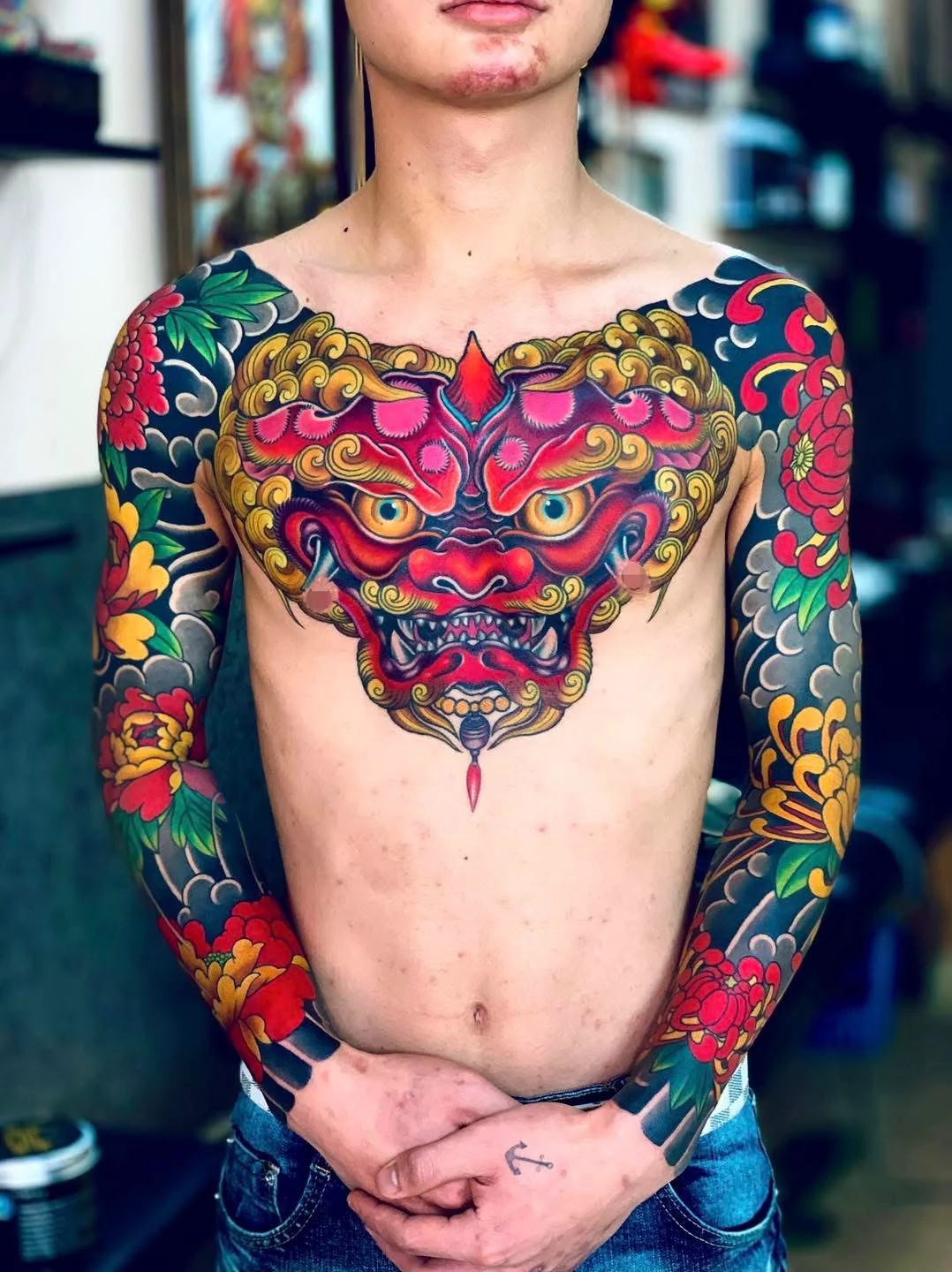 hình xăm full ngực