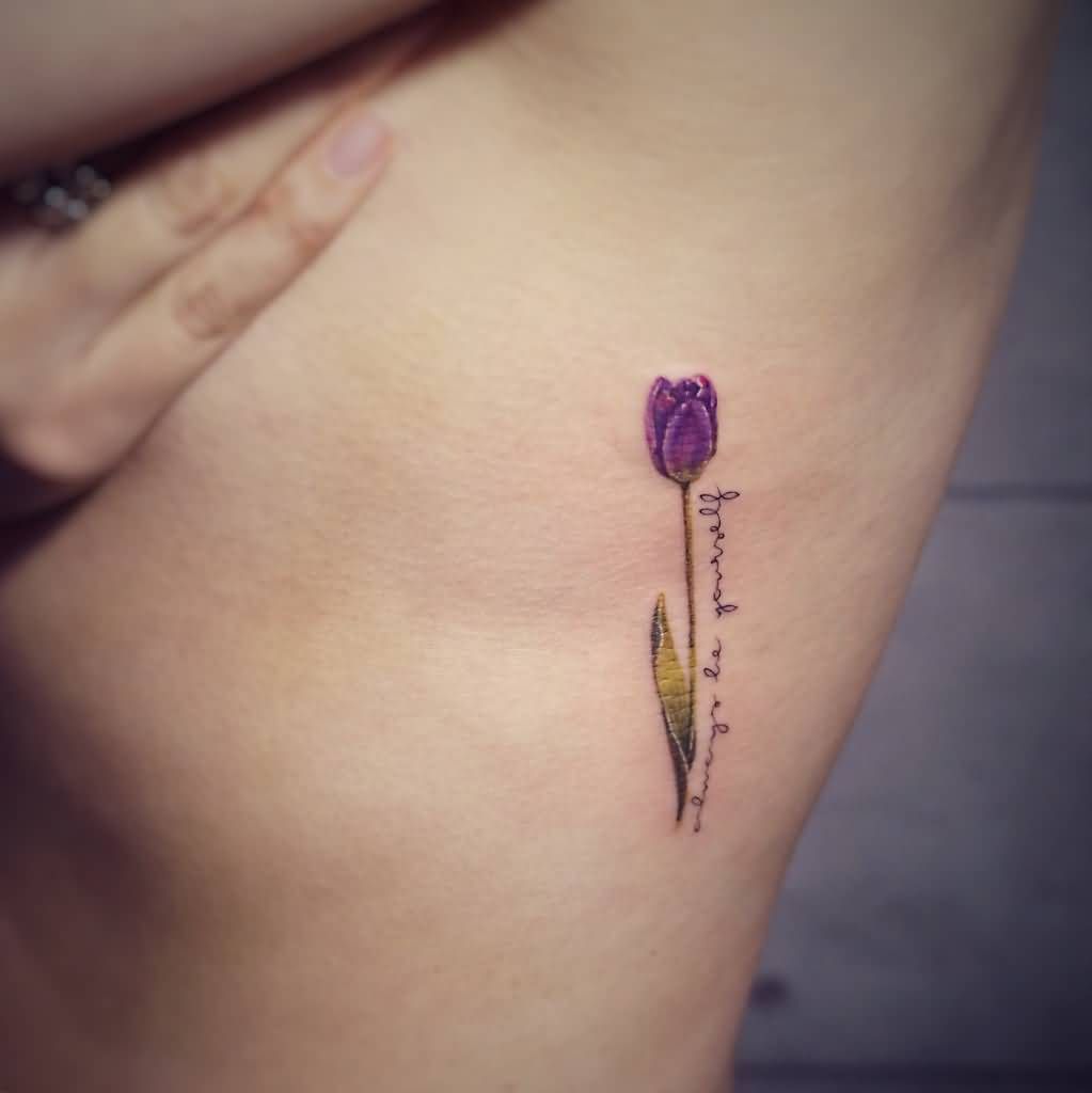 hình xăm hoa tulip