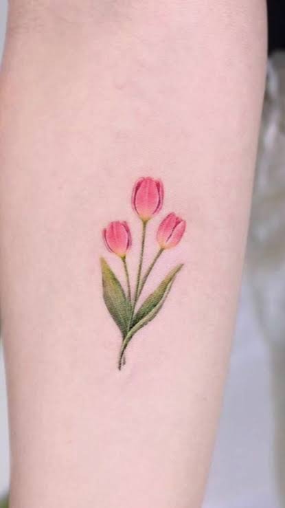 hình xăm hoa tulip