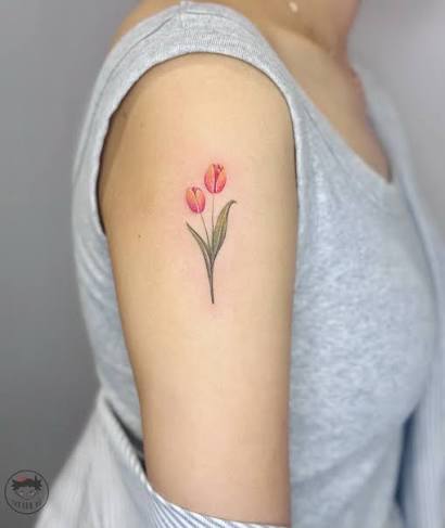 hình xăm hoa tulip