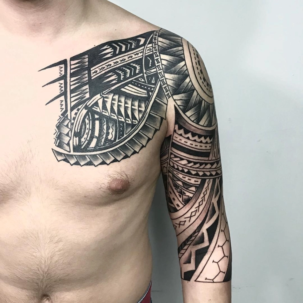 hình xăm vòng tay maori