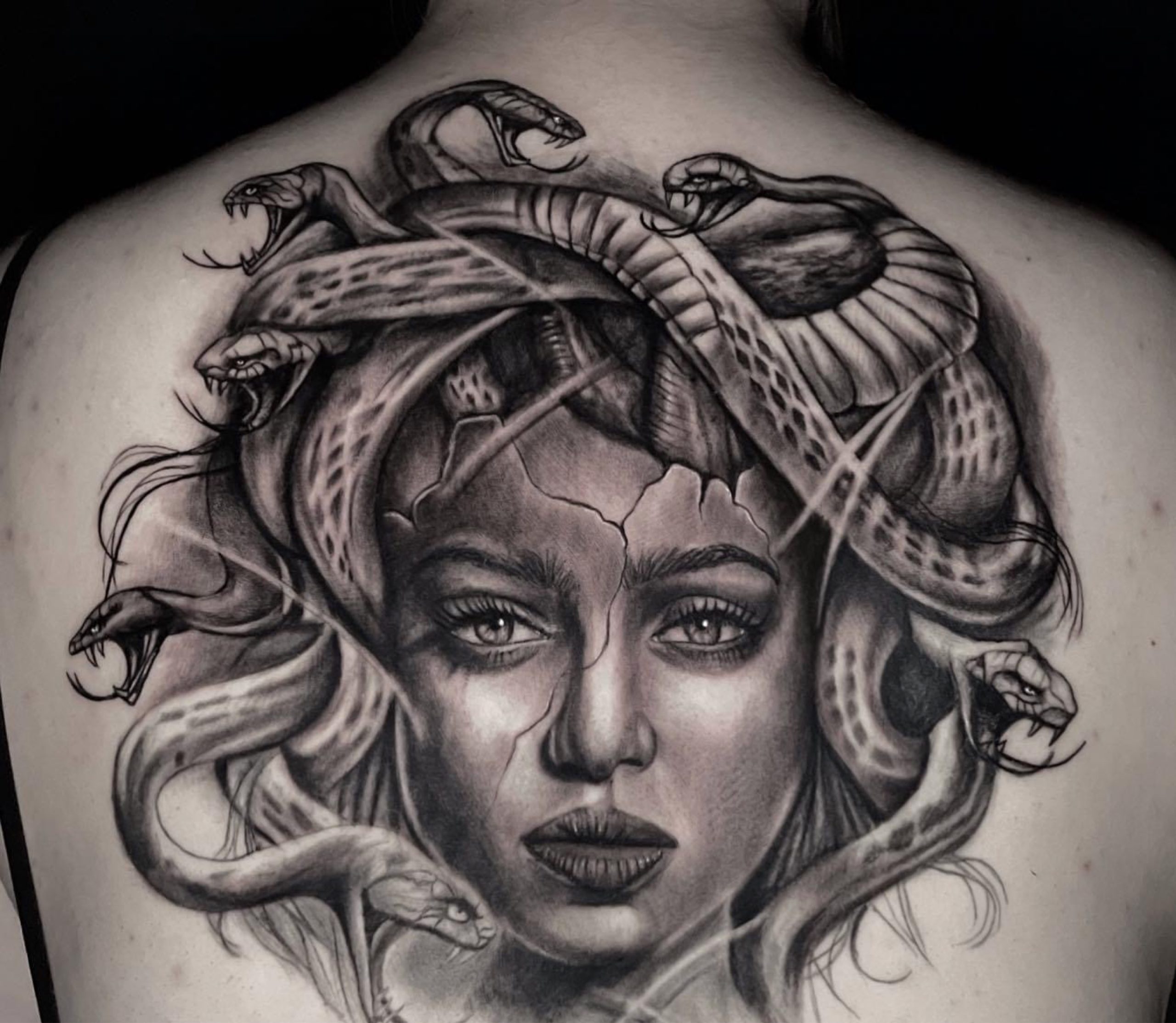 hình xăm medusa