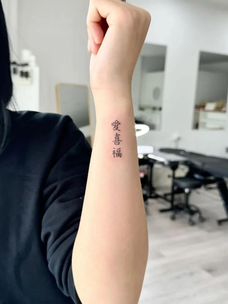 hình xăm mini ở tay