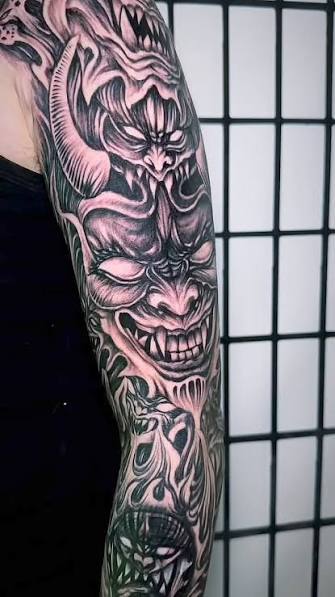 hình xăm quỷ ráp
