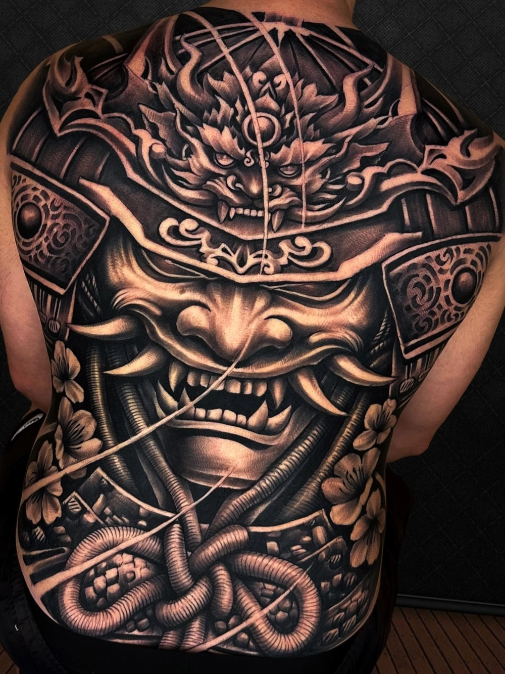 hình xăm quỷ ráp